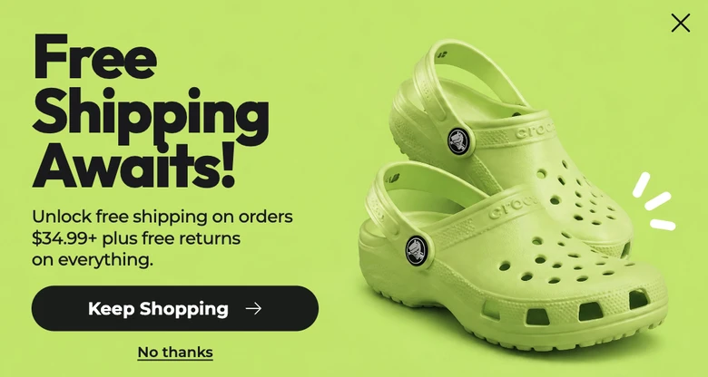 Egy Crocs popup egyszínű márkaszínen, kivágott termékfotóval